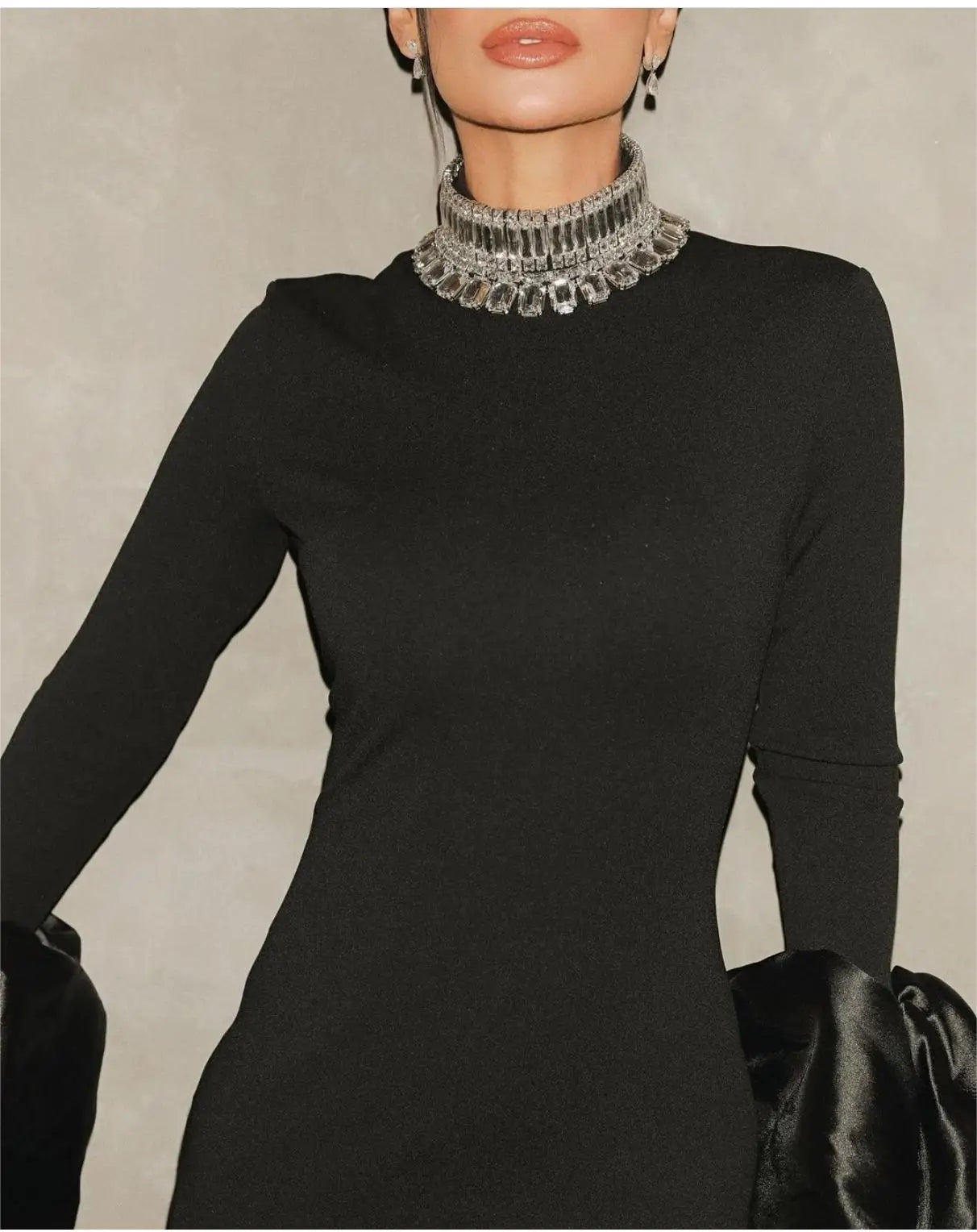 Shining Diamonds Neck Flare Sleeve Black Long Bandage Dress Elegant Woman Evening Party Dress Cocktail Party Outfit