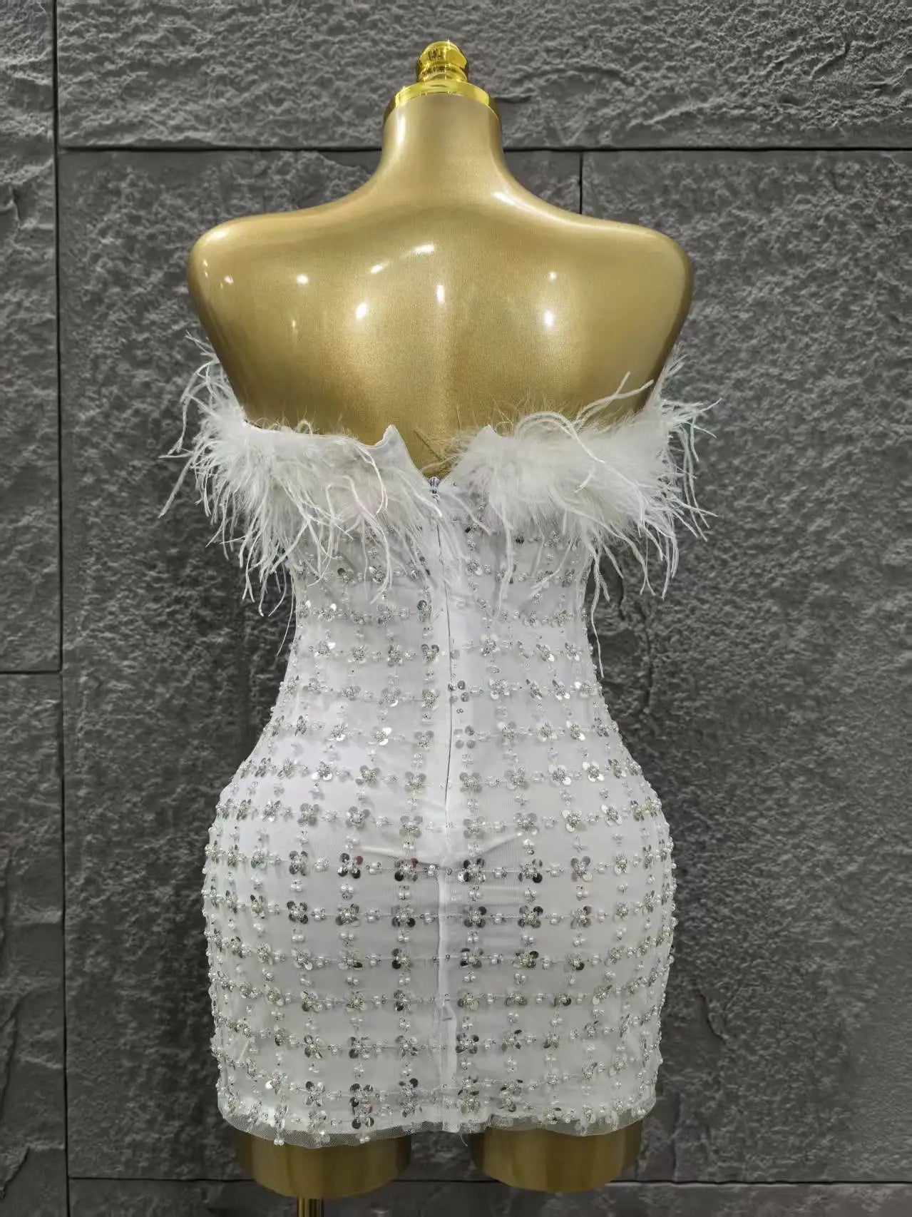 White Color Women Shinning Sequins Straples Bodycon Mini Dress Feathers Fashion Celebrate Birthday Party Cute Cocktail Dress