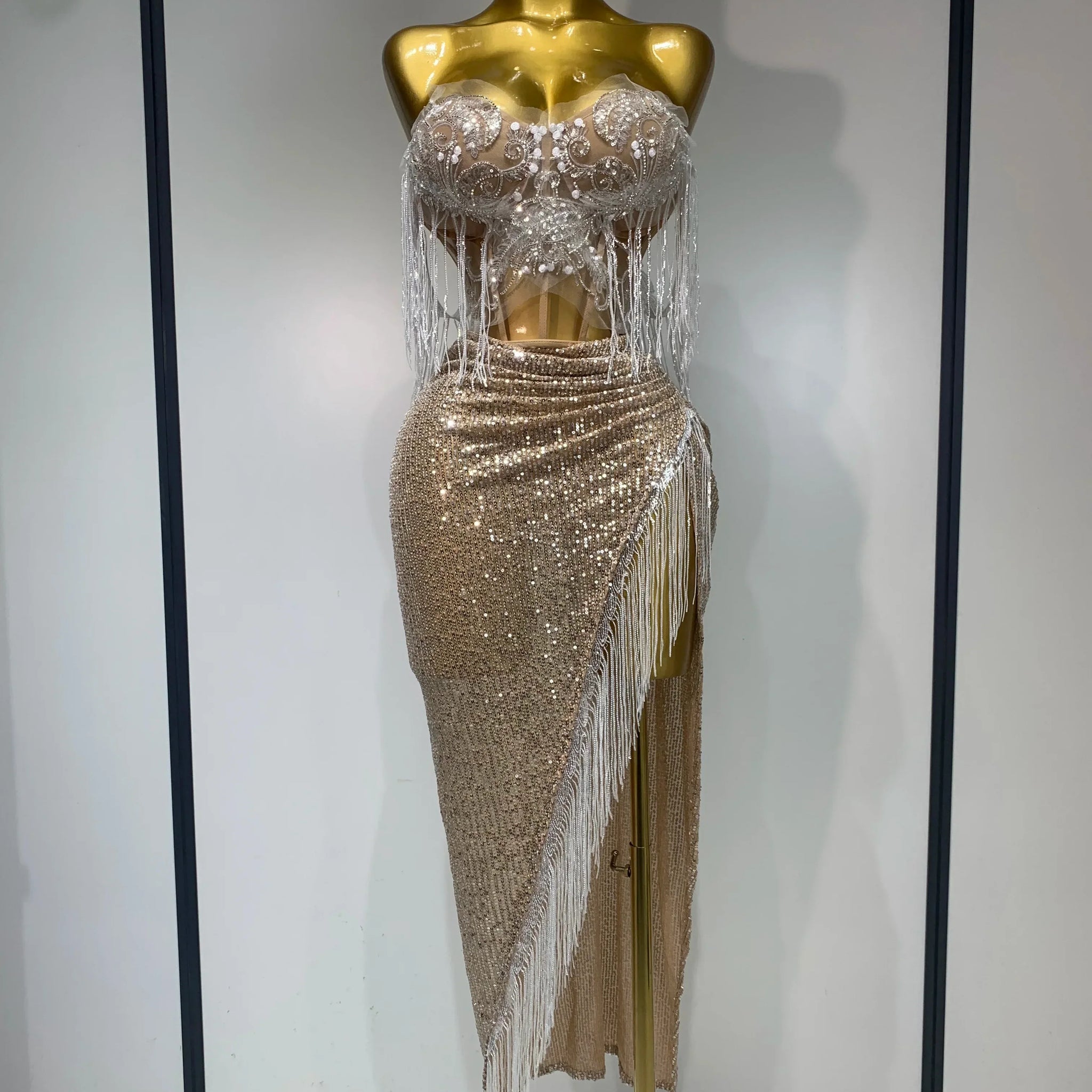 Women Sexy Singer Performan Costume Nightclub Girl Sparkly Sequin Tassel Two Piece Set Evening Party Luxury Birthday Outfit Beige