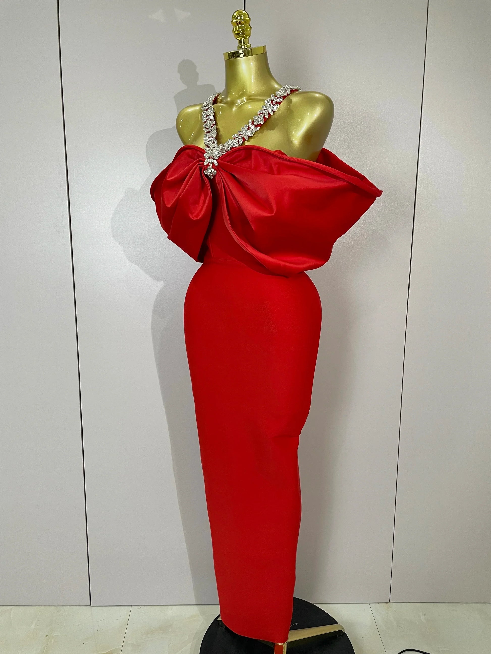 Luxury Rhinestone Chain Red Off Shoulder Vintage Butterfly Chic Bodycon Long Dress Elegant Evening Party Birtyday Clothing