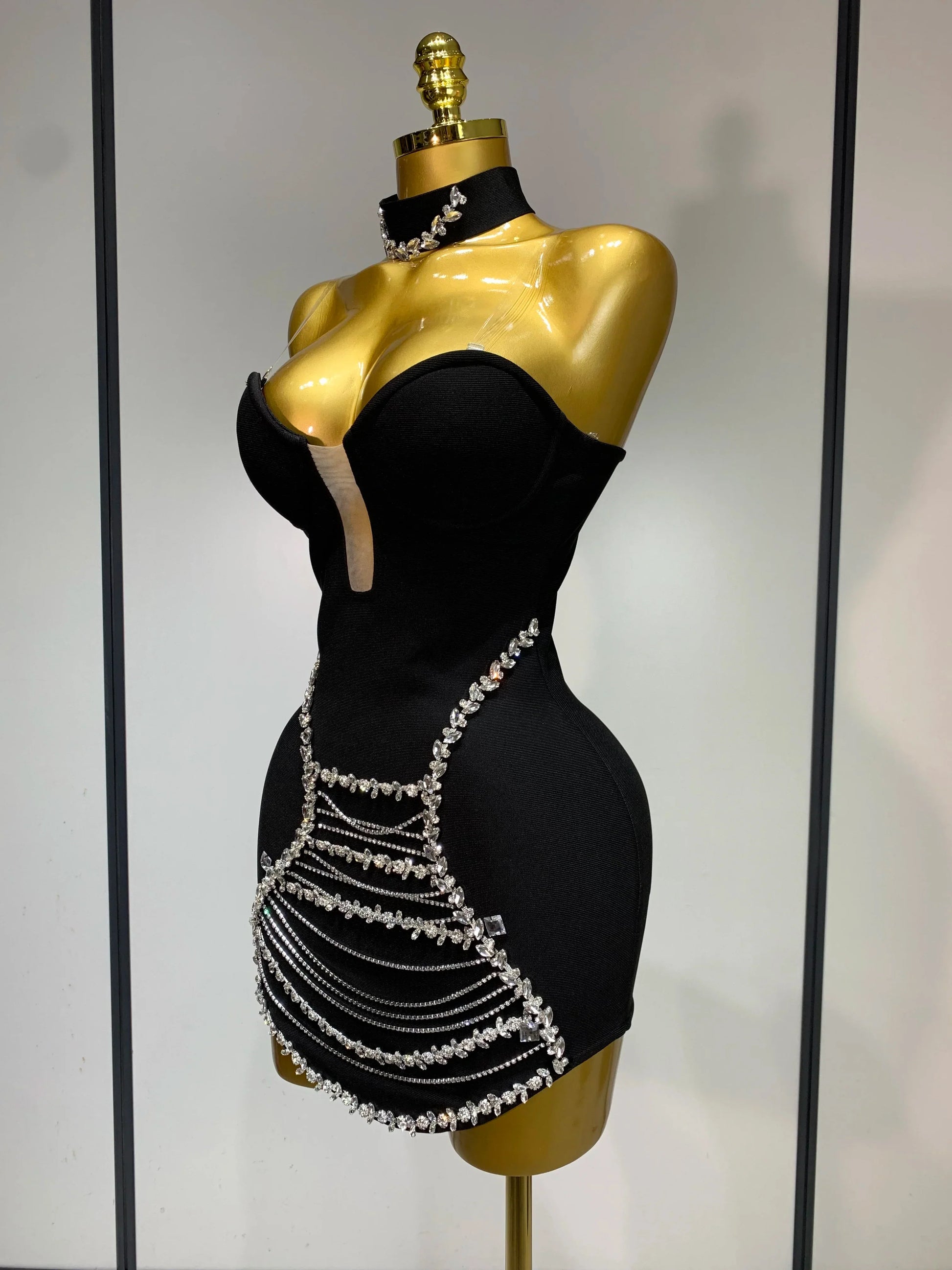 Sparkly Rhinestones Chain Bodycon Strapless Mini Bandage Dress Women Backless Luxury Birthday Evening Party Club Dresses