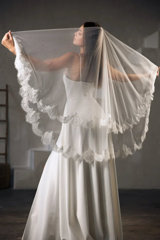 2 Layer Lace Trim Wedding Veil White Off-White Ivory Tulle Bridal Veil with Metal Comb 100cm