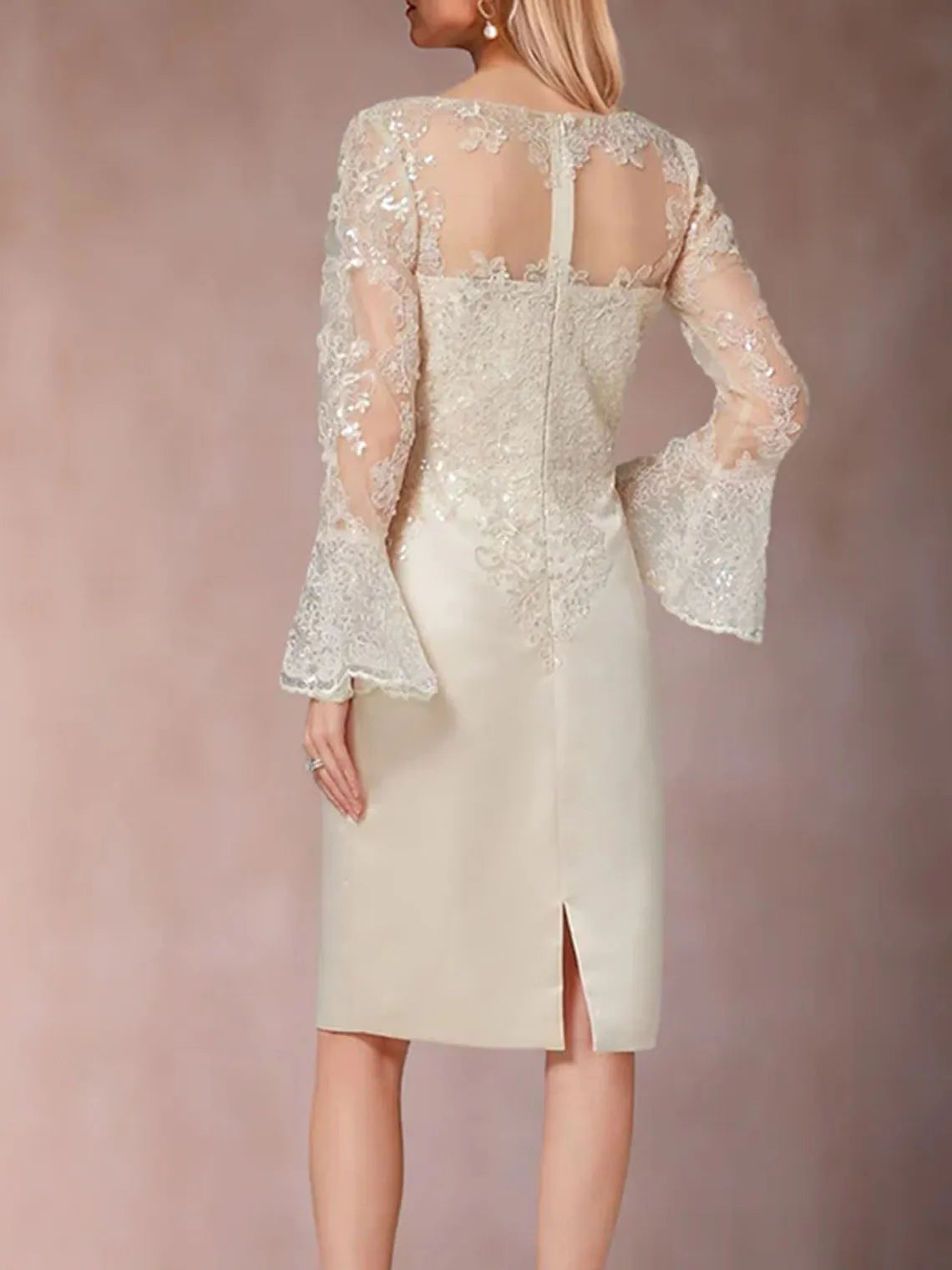 Mother Of The Bride Dress - Elegant Sheath Evening Party Dress Scoop Neck Applique Sequins Knee-Length Formal Mother of the Bride Dress 2025 Free Customized