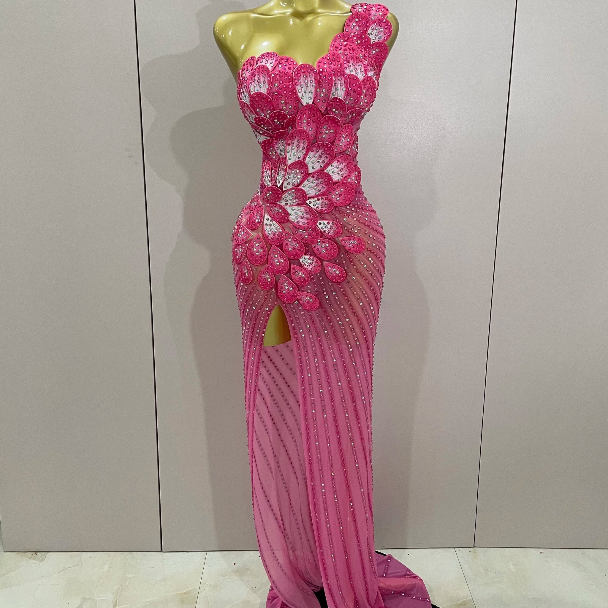 Luxury Shinning Rhinestones Flowers Sexy One Shoulder Bodycon Maxi Long Dress Women Evening Birthday Party Stage Costume Rose Red