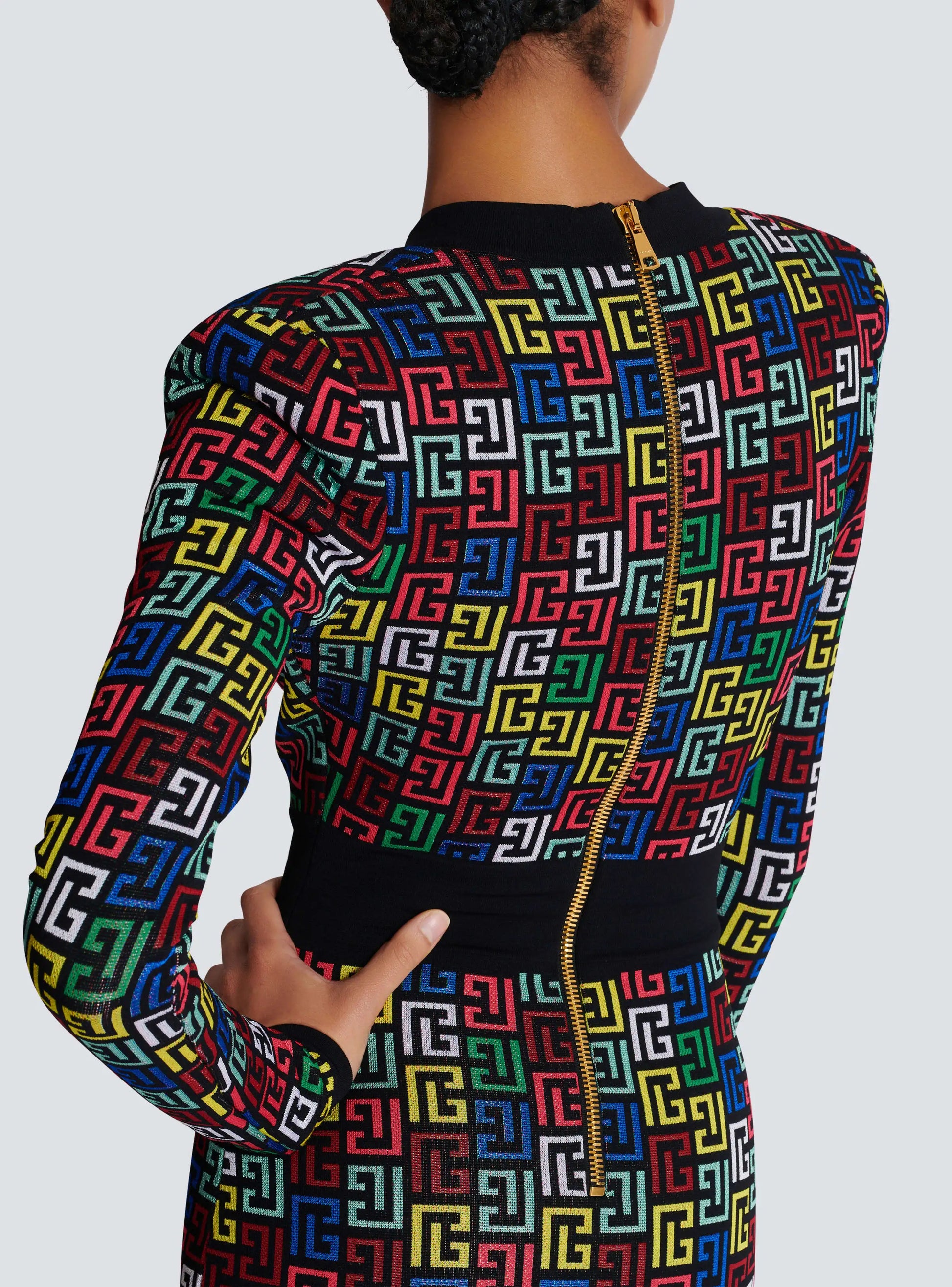 Women Long Sleeve Deep V-Neck Bodycon Mini Bandage Dress Jacquard Celebrate Evening Party Cocktail Dress Vestido