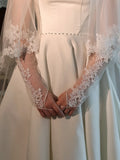 Short Bridal Gloves Flower Pearl Wedding Glove For Women Girl Party Evening Dress Jewelry Brides Accessories b