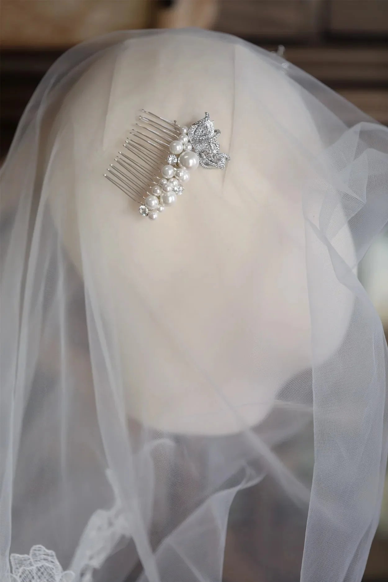 Wedding Accessories Silver Color Hair Comb Butterfly Hairpins Bride Women Pearl Rhinestones Head Pieces Headdress Bridal Jewelry