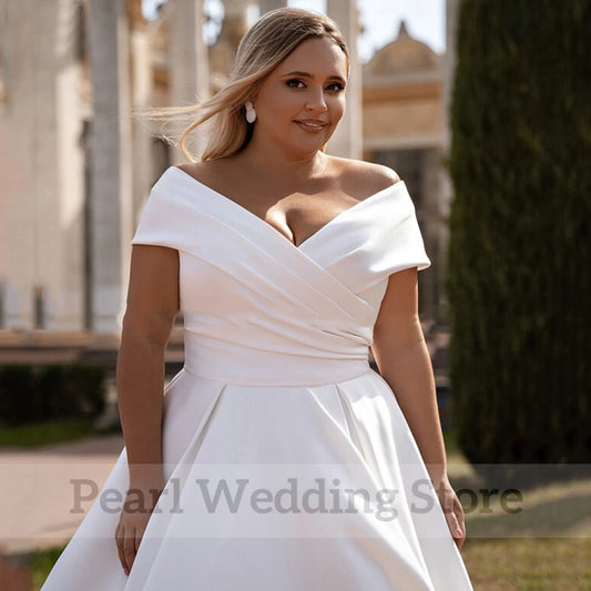 Einfache Satin-Hochzeitskleid V-Ausschnitt von der Schulter kurzärmelig Plus Size Braut Kleider Klassische A-Line-Boden Vestidos de Novia