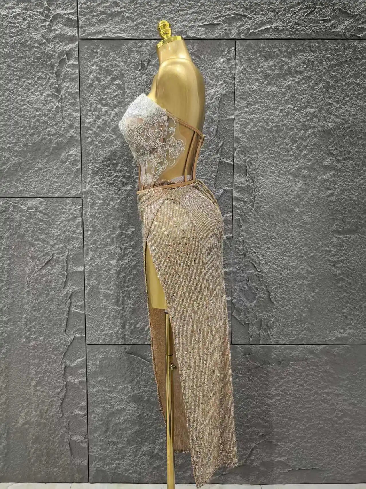 Women Sexy Strapless Shinning Crystal 2 Pieces Bodycon Mid-calf Dress Celebrate Bar Singer Performance Stage Wear