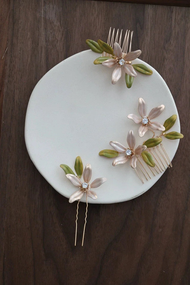 Bridal Jewelry Flower Hair Comb Pin Clip Gold Color Hairpin For Brides Leaf Crystal Rhinestones Head Pieces Wedding Accessories