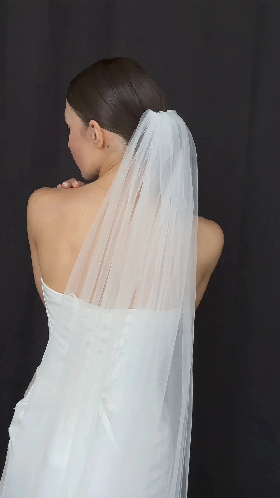 Soft Single Layer Simple Wedding Veil for Brides Lightweight Bridal Headwear