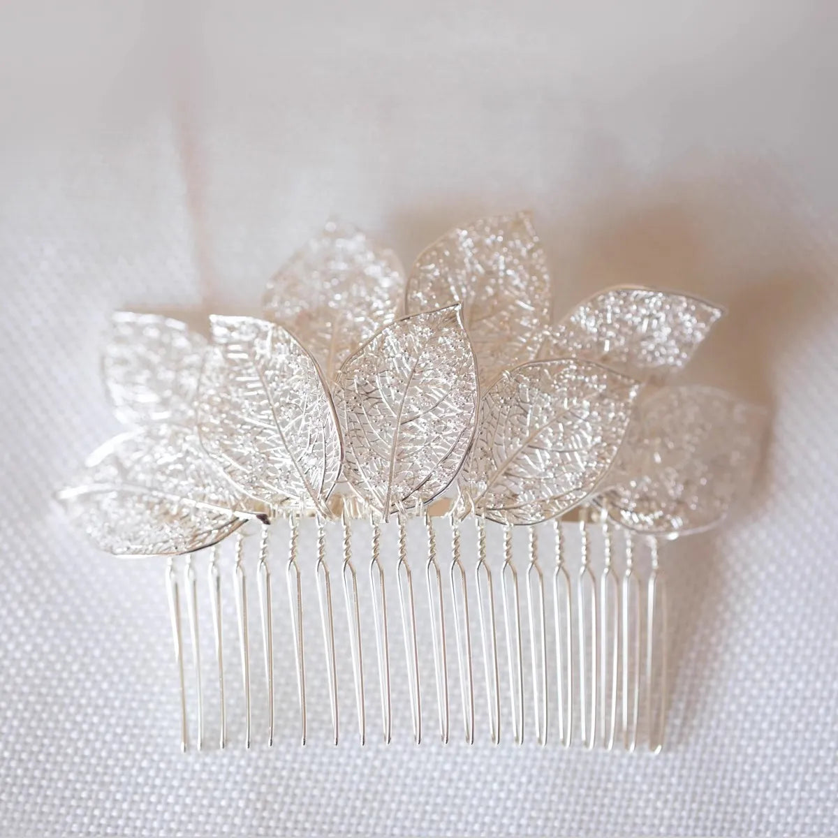Wedding Accessories Leaf Hair Comb Pin Clip Silver Color Hairpins For Brides Women Zircon Zirconia Head Pieces Bridal Jewelry