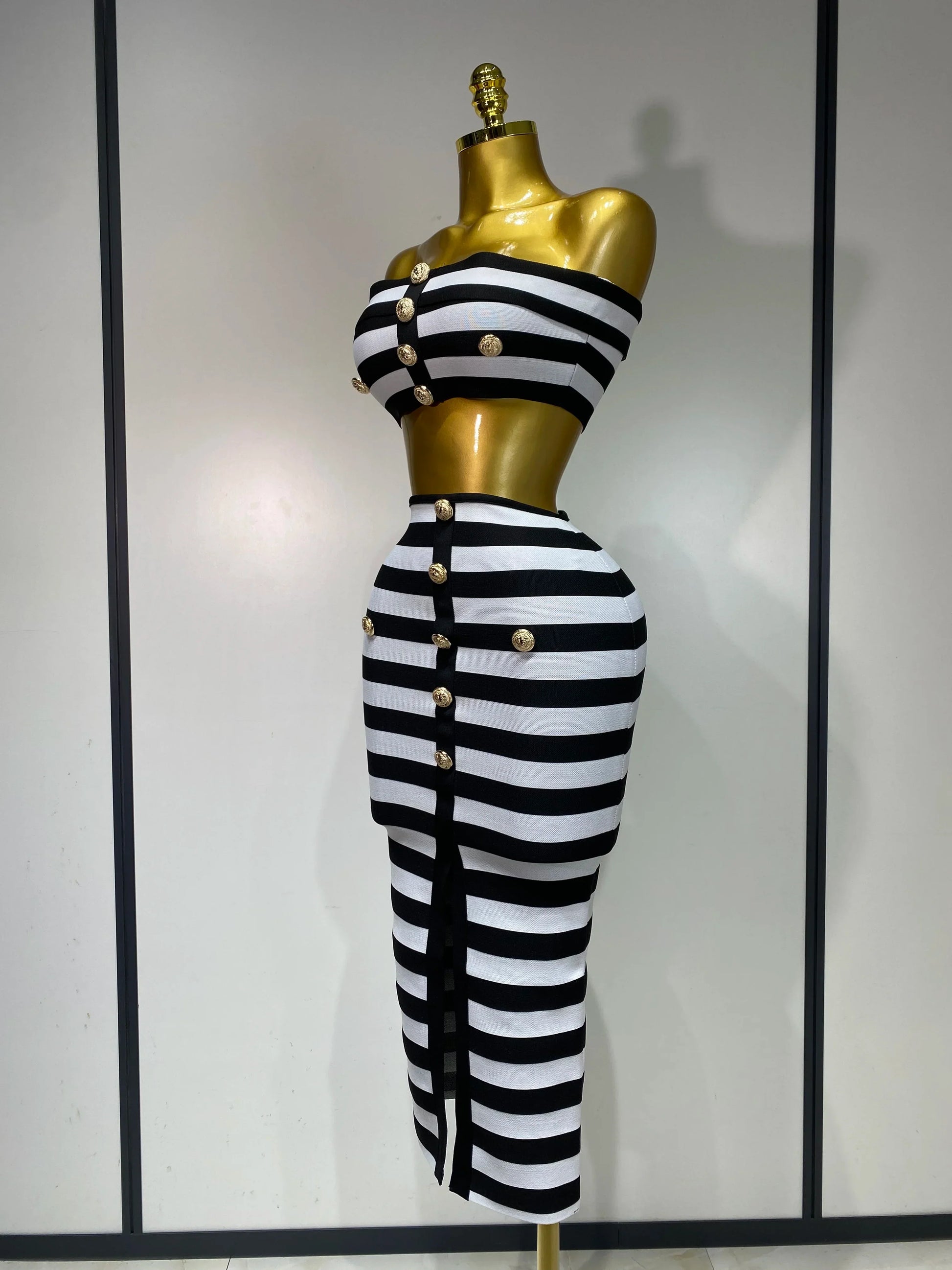Women Sexy Off Shoulder Striped Button Two Piece Mini Bandage Set Celebrity Designer Evening Party Luxury Birthday Outfit