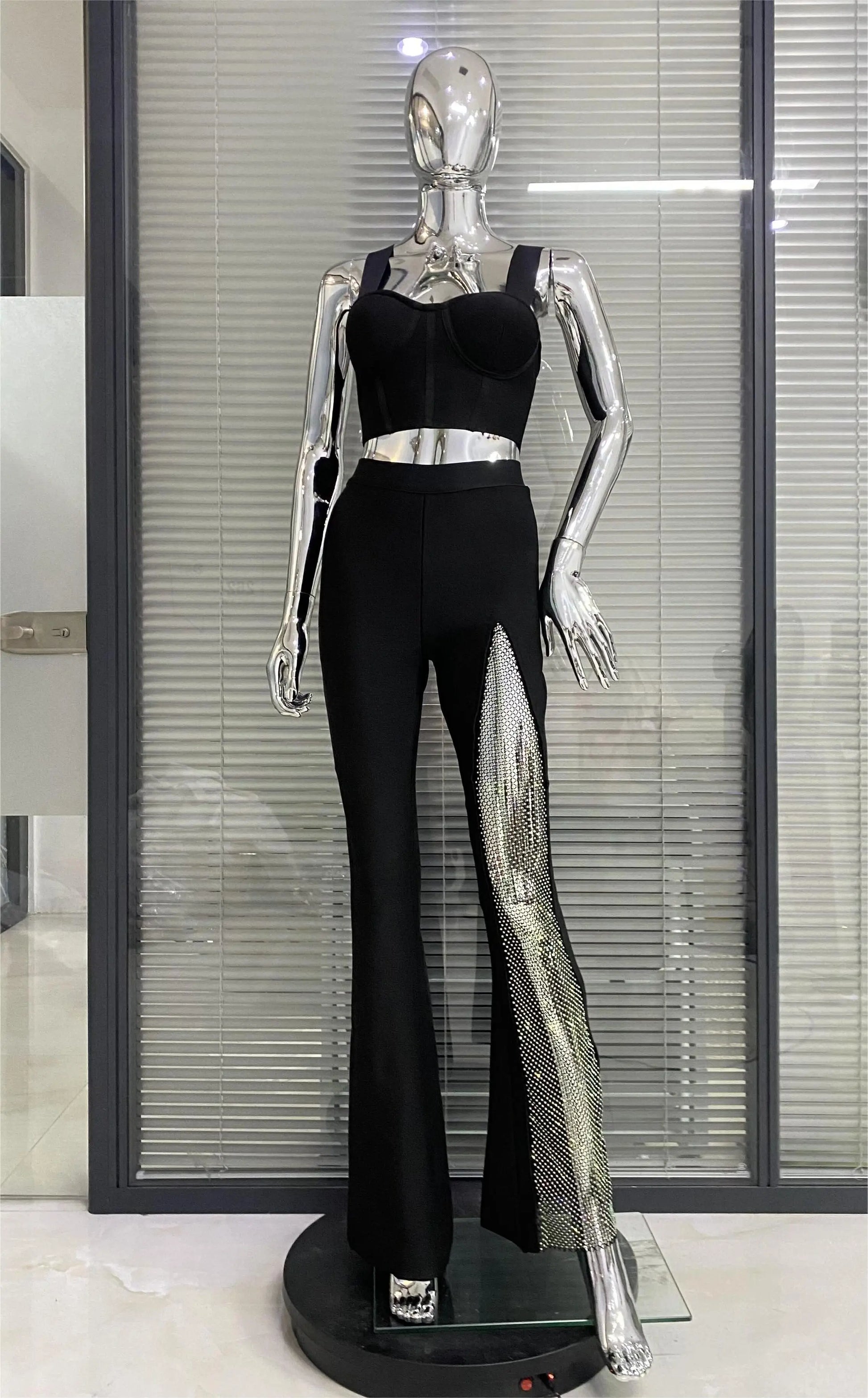 2023 Summer Women Sexy Tops Pants Set Bandage Fashion Shining Diamond Celebrate Nightclub Party Women's Set Wholesale