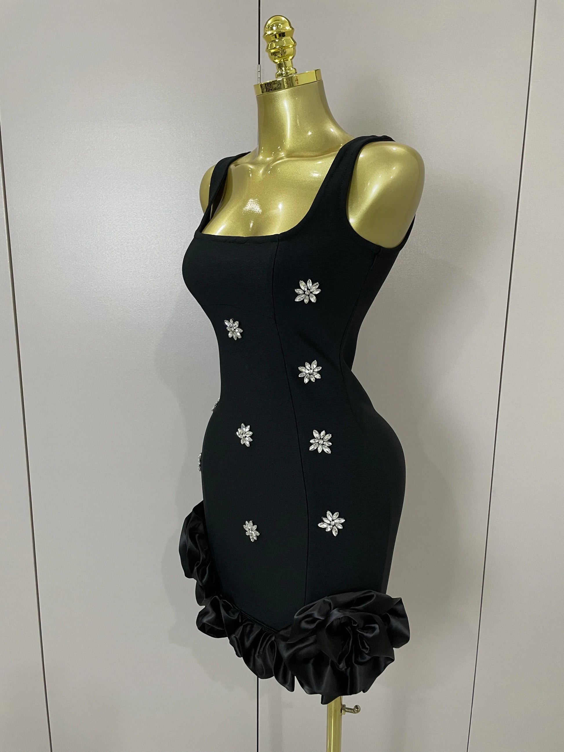 STyle Shining Crystal Women Sleeveless Bodycon Mini Bandage Dress Elegant Ruffles Cute Birthday Party Celebrate Dress