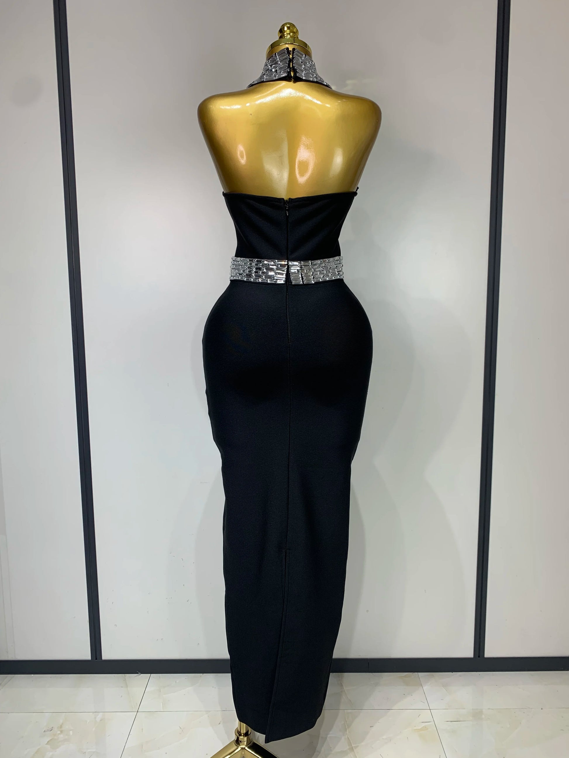 Women Celebrity Sexy Halter Diamonds Black Midi Bodycon Bandage Dress Elegant Evening Club Party Outfit Luxury Birthday Dress