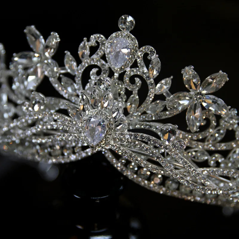 Luxury Wedding Crowns Tiaras For Bride Headdress Crystal Princess Queen Crowns For Women Pageant Wedding Hair Jewelry Headwear