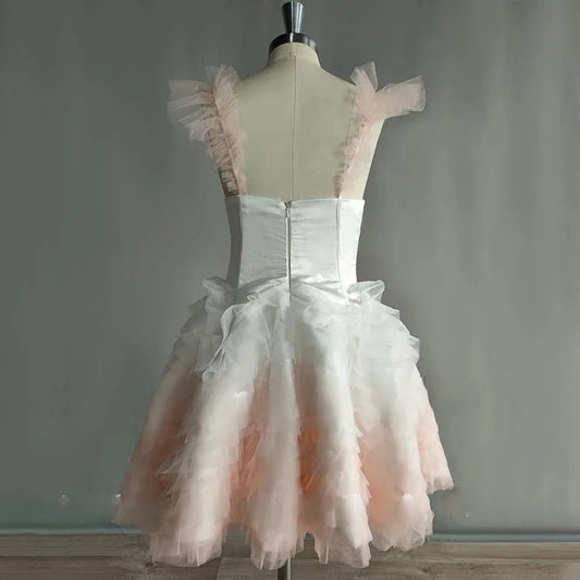 Prinses korte satijnen sweetheart mini trouwjurk spaghetti riem tule slanke line brided jurk