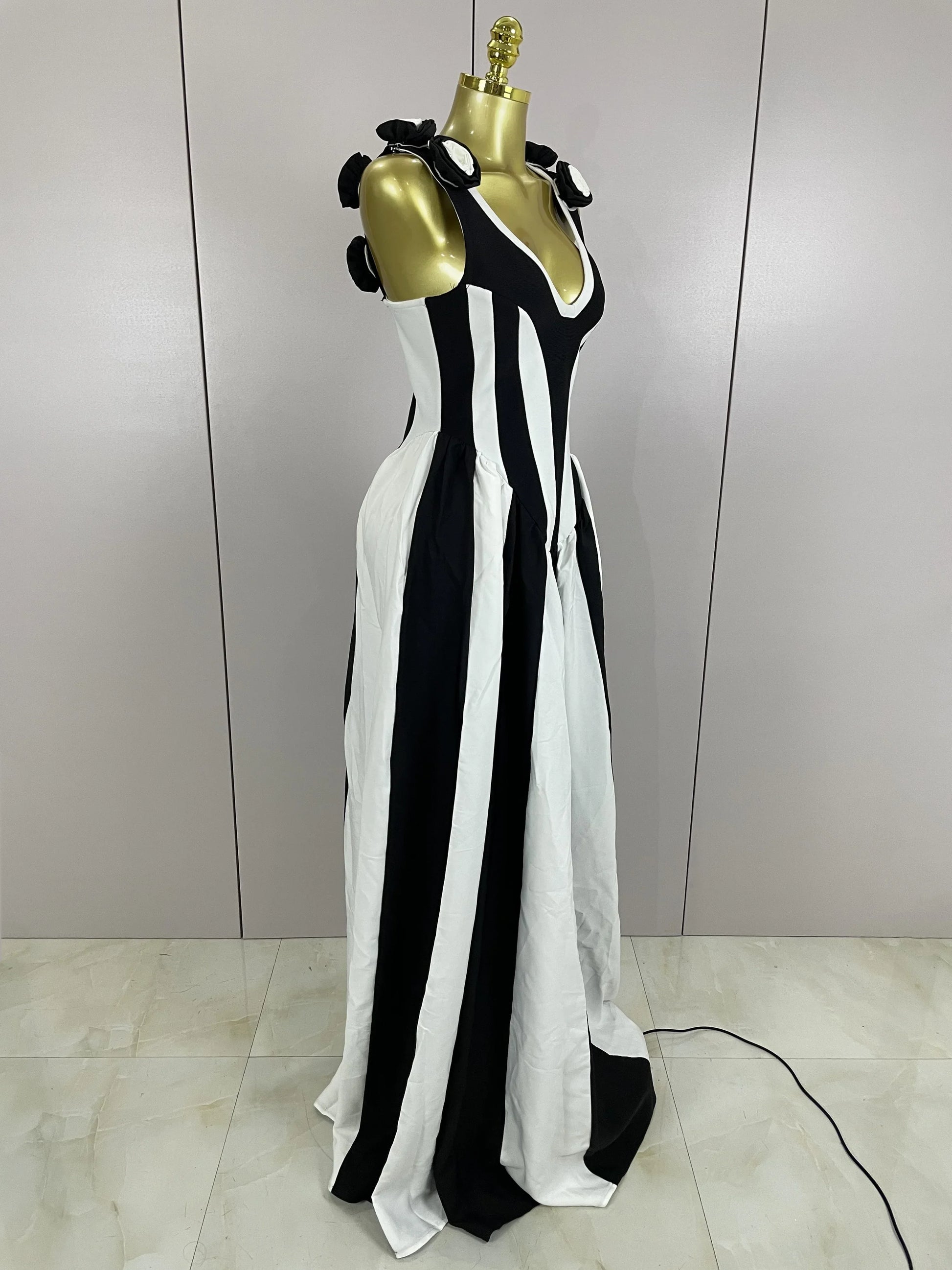 Sexy Black White Flower Stripe High fork Sleeveless Bandage Long Dress Women Vacation Party Elegangt Party Club Dresses