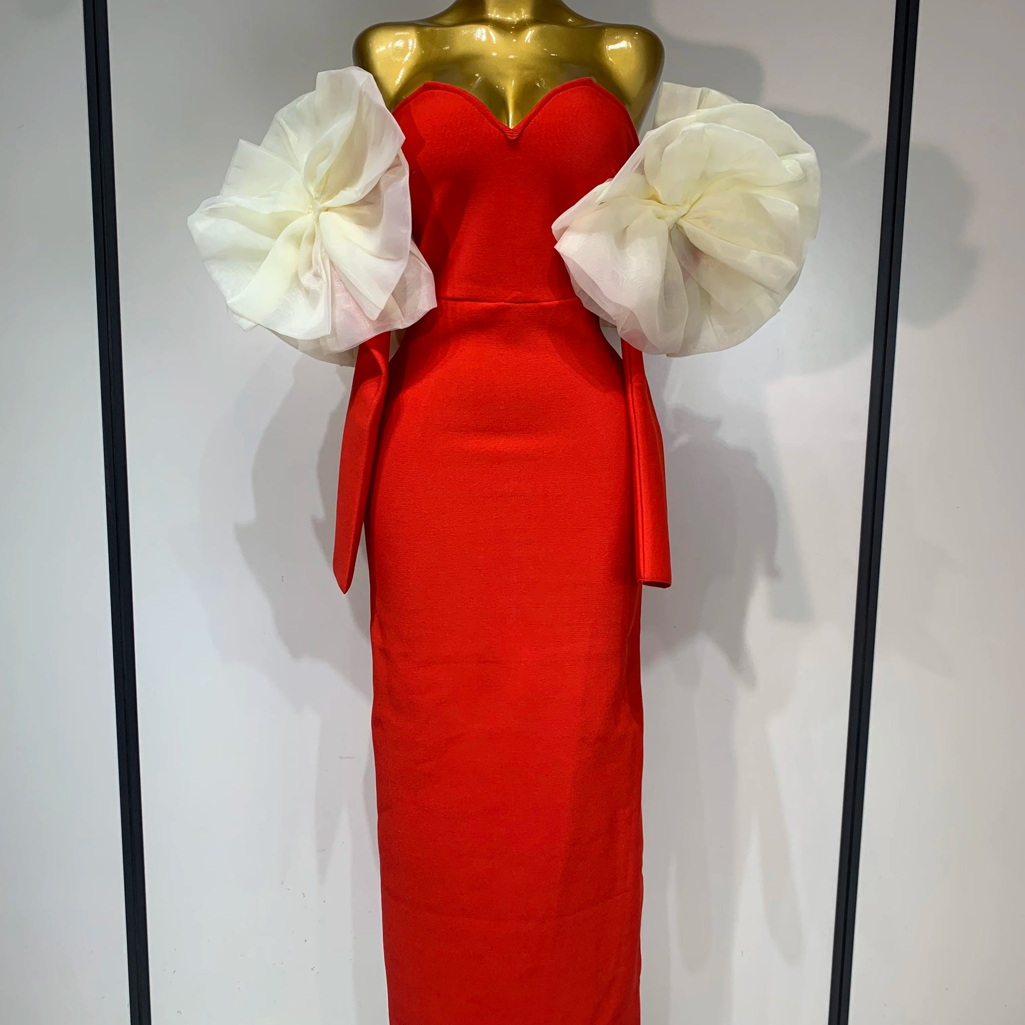 Sexy Off Shoulder Women Red Bodycon Bandage Dress Long Sleeved Celebrity Elegant Backless Dress Luxury Birthday Dresses Red