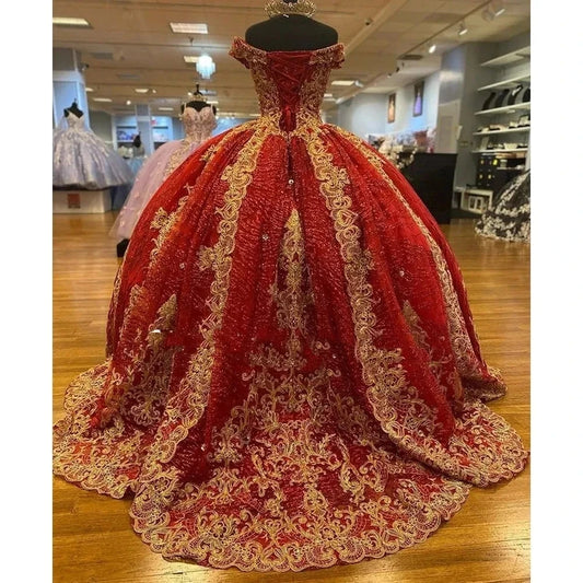Glittering Red Off-Shoulder Quinceanera Dress Gold Beading Lace Princess Cinderella Birthday Vestidos De 15 Anos