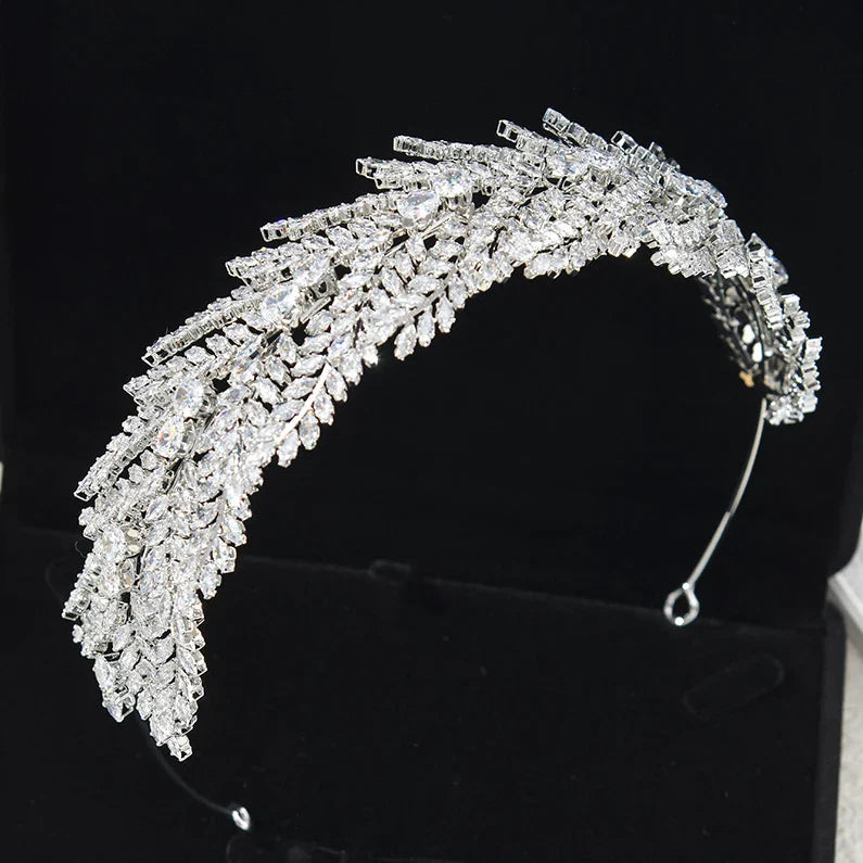 Wedding Hair Accessories Leaf Tiara Crown AAA Zircon Headbands For Brides Women Princess Queen Zirconia Headpiece Bridal Jewelry a