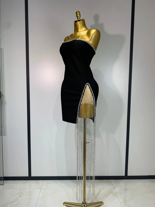 Women Celebrity Sexy Strapless Backless Black Diamond Tassels Mini Bodycon Bandage Dress Elegant Evening Club Party Dresses