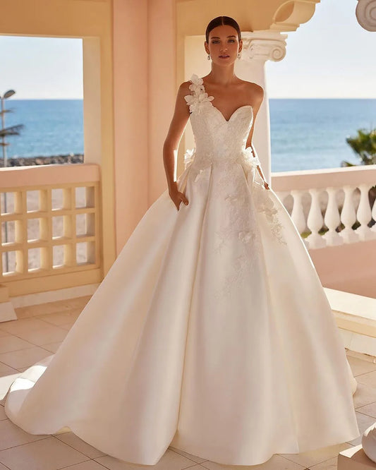 Vintage Wedding Dresses One Shoulder A-Line Lace Appliques Bridal Gowns With Pockets Princess 3D Flowers Bride Dress