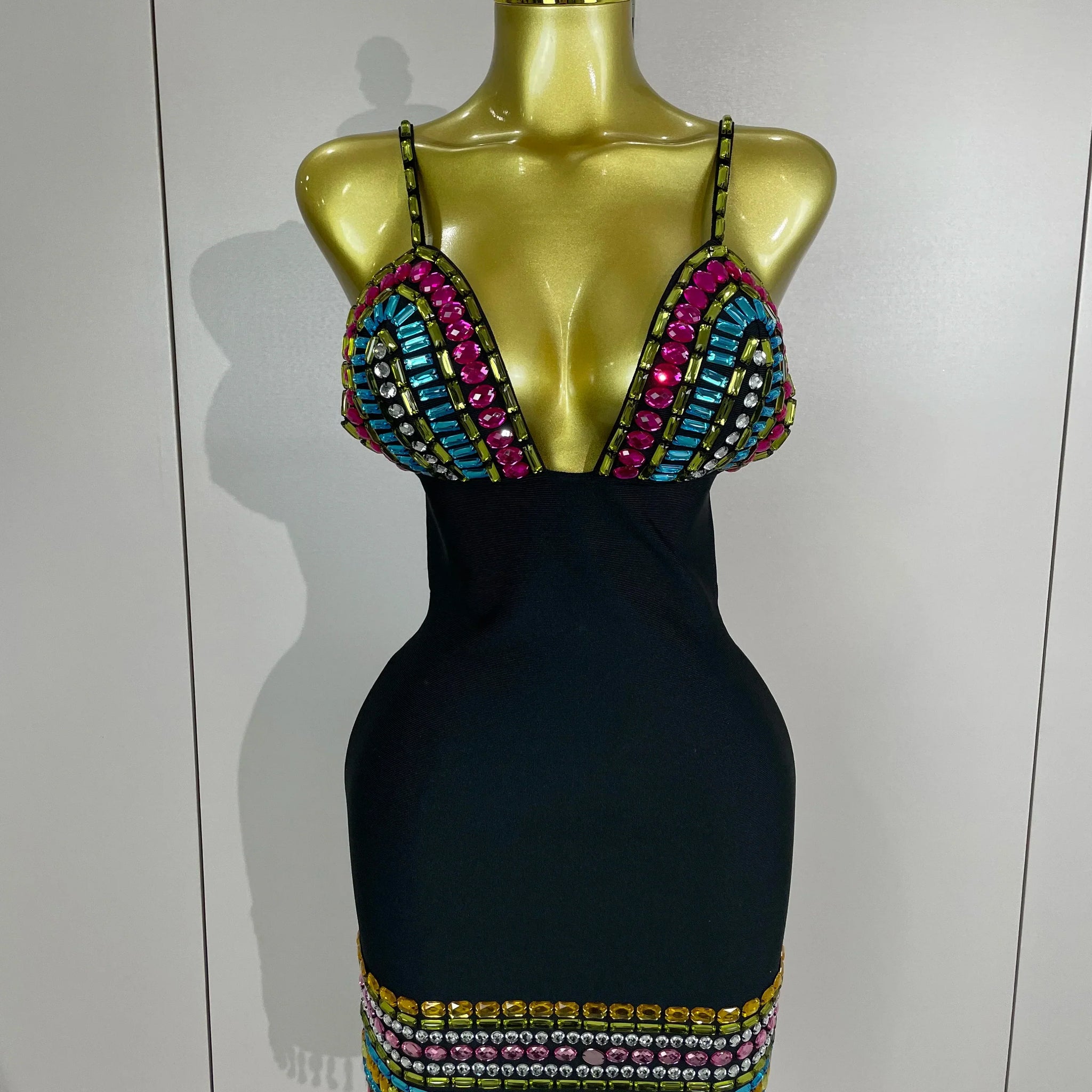 Sparkly Colorful Diamonds V Neck Black Bodycon Bandage Dress Celebrity Elegant Evening Club Party Luxury Birthday Dresses black