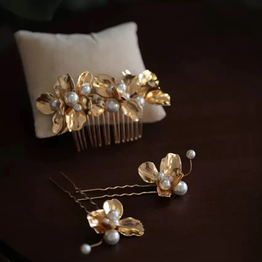 Pearls Head Pieces Vintage Baroque Hair Comb Clip Pin Brides Bridesmaids Gold Color Hairpin Wedding Accessories Bridal Jewelry
