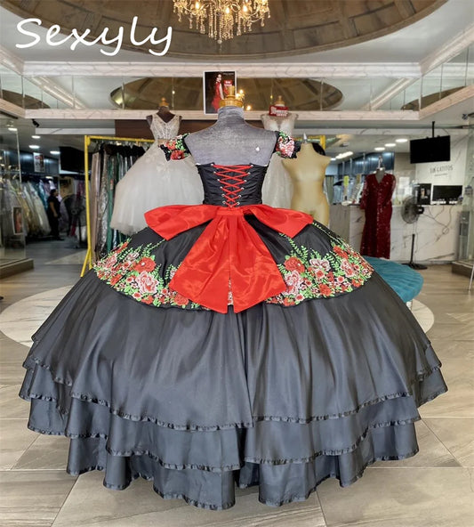 Mexico Theme Black Vestido De 15 Años Quinceanera 2024 Vintage Colorful Flowers Charro Fifteen Birthday Dress Tiered Customized