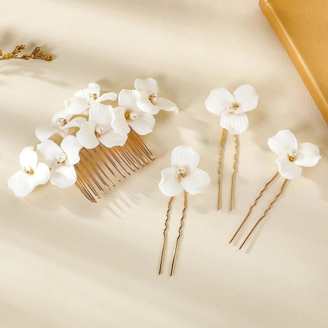 Porcelain Flower Hair Comb Pin Clip Vintage Gold Color Head Pieces For Women Brides Hairpins Bridal Jewelry Wedding Accessories