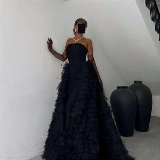 Mature Black Saudi Arabic Evening Dresses Strapless A-Line Formal Women Prom Party Gowns Special Occasion Dresses Black