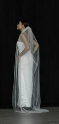 Soft Single Layer Simple Wedding Veil for Brides Lightweight Bridal Headwear Off-White