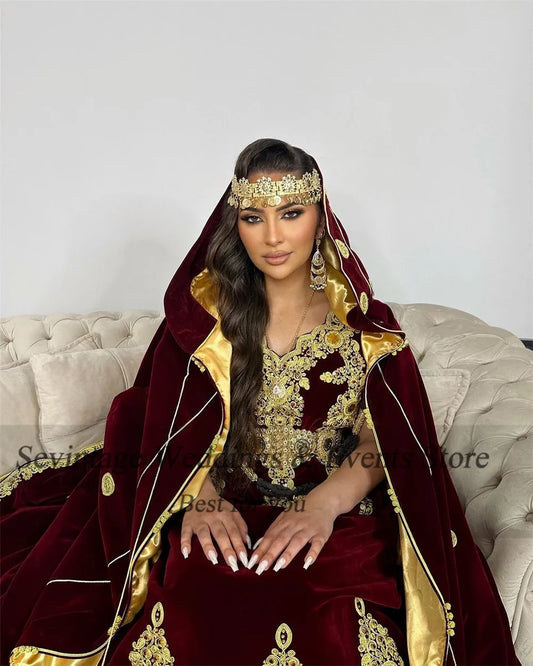 Elegant Burgundy Mermaid Kaftan Evening Dress Lace Appliques Cape Prom Gown Mid Slit Floor Length Algerian Outfit