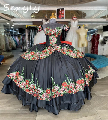 Mexico Theme Black Vestido De 15 Años Quinceanera Vintage Colorful Flowers Charro Fifteen Birthday Dress Tiered Customized black