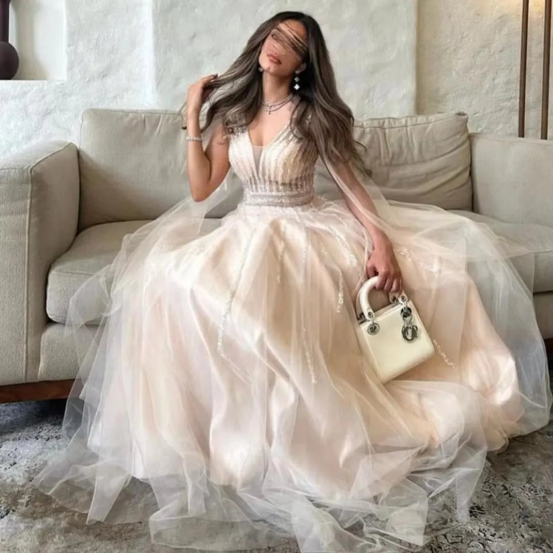 Modest Saudi Arabic Tulle Prom Dress Deep V-Line Long Cape Sleeves Flo