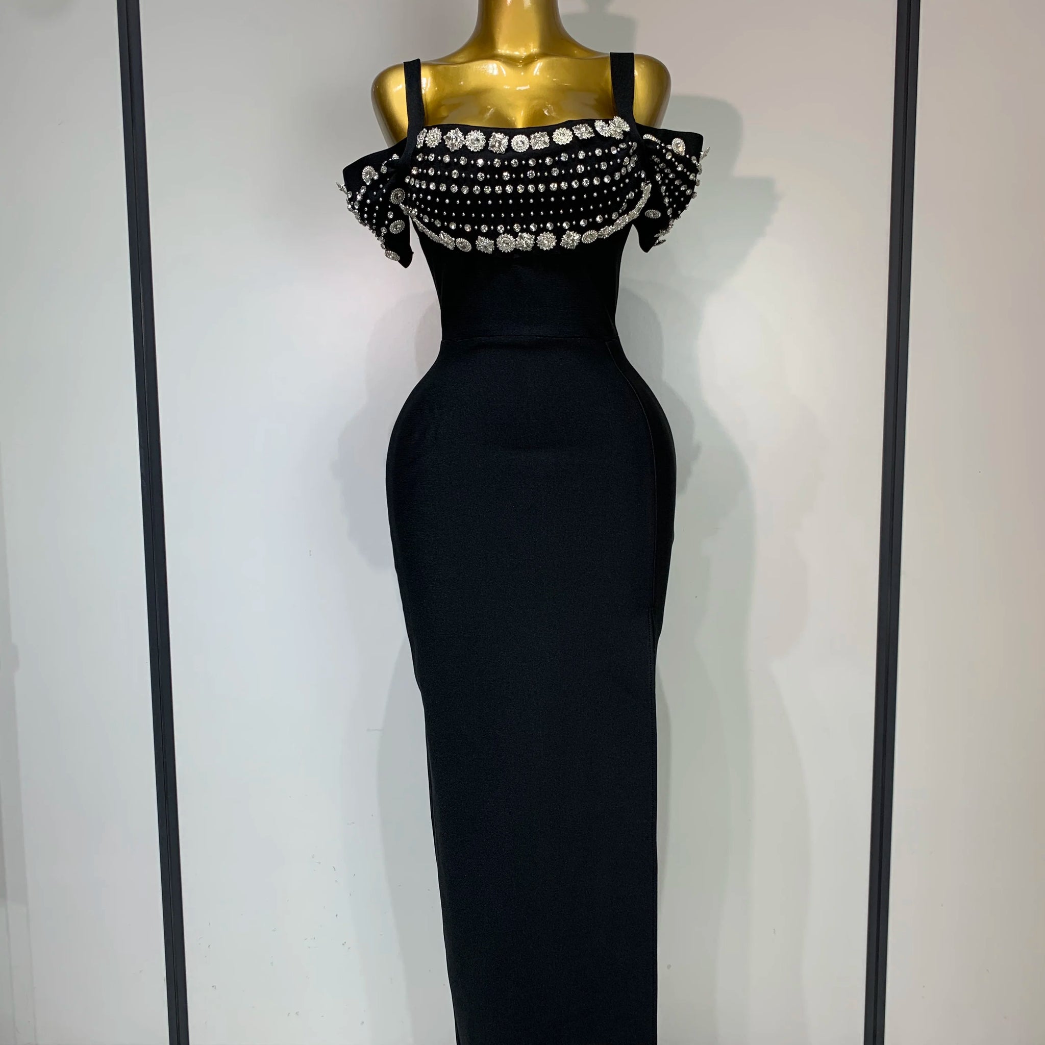 Women Luxury Designer Crystal Black Bandage Dress Elegant Off Shoulder Maxi Long Birhtday Celebrity Evening Party Club Gowns black