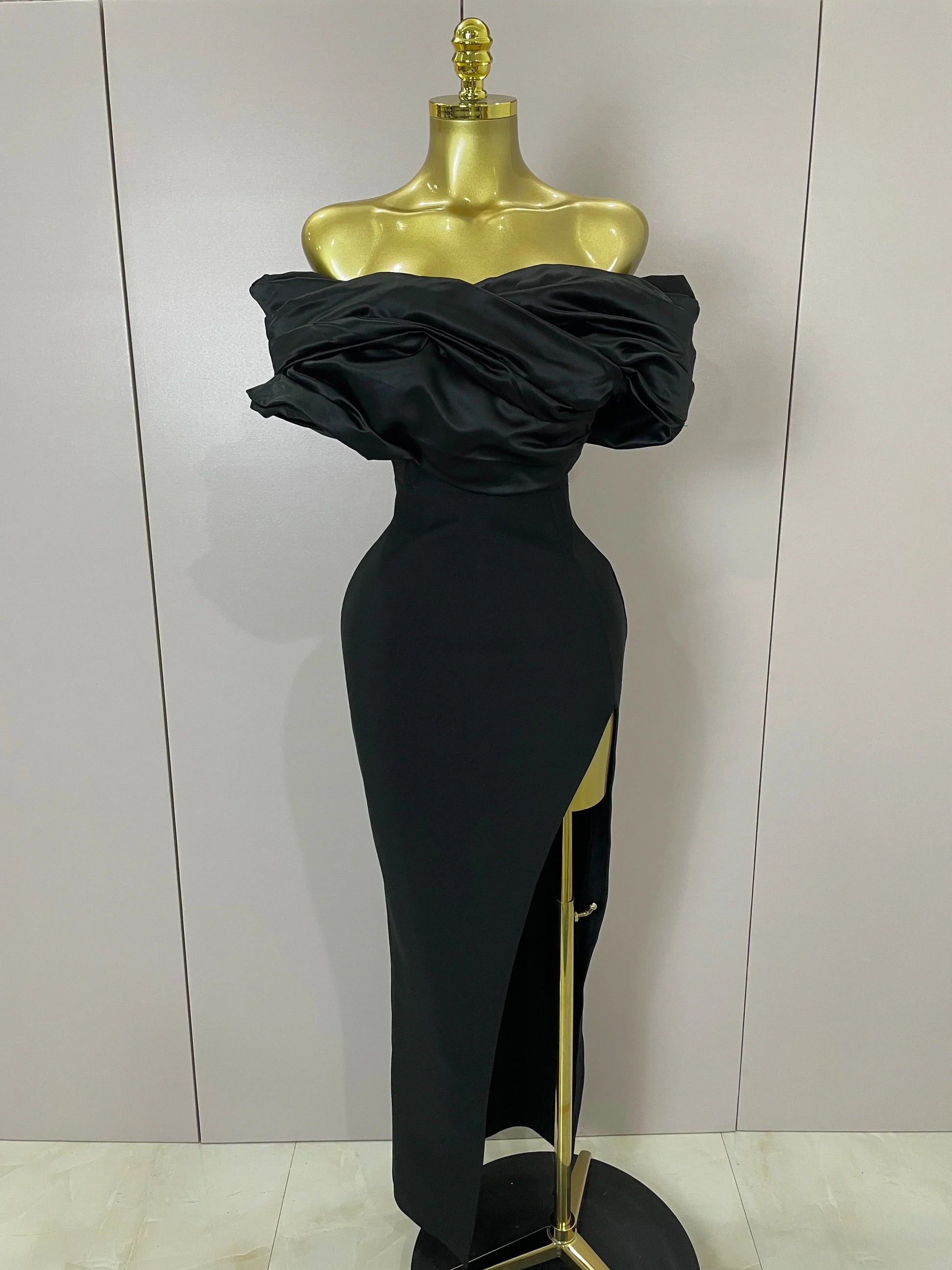 Sexy Off-Shoulder Side Slit Solid Color Pleat Skirt Strapless Bandage Women Evening Luxury Birthday Formal Party Dress black