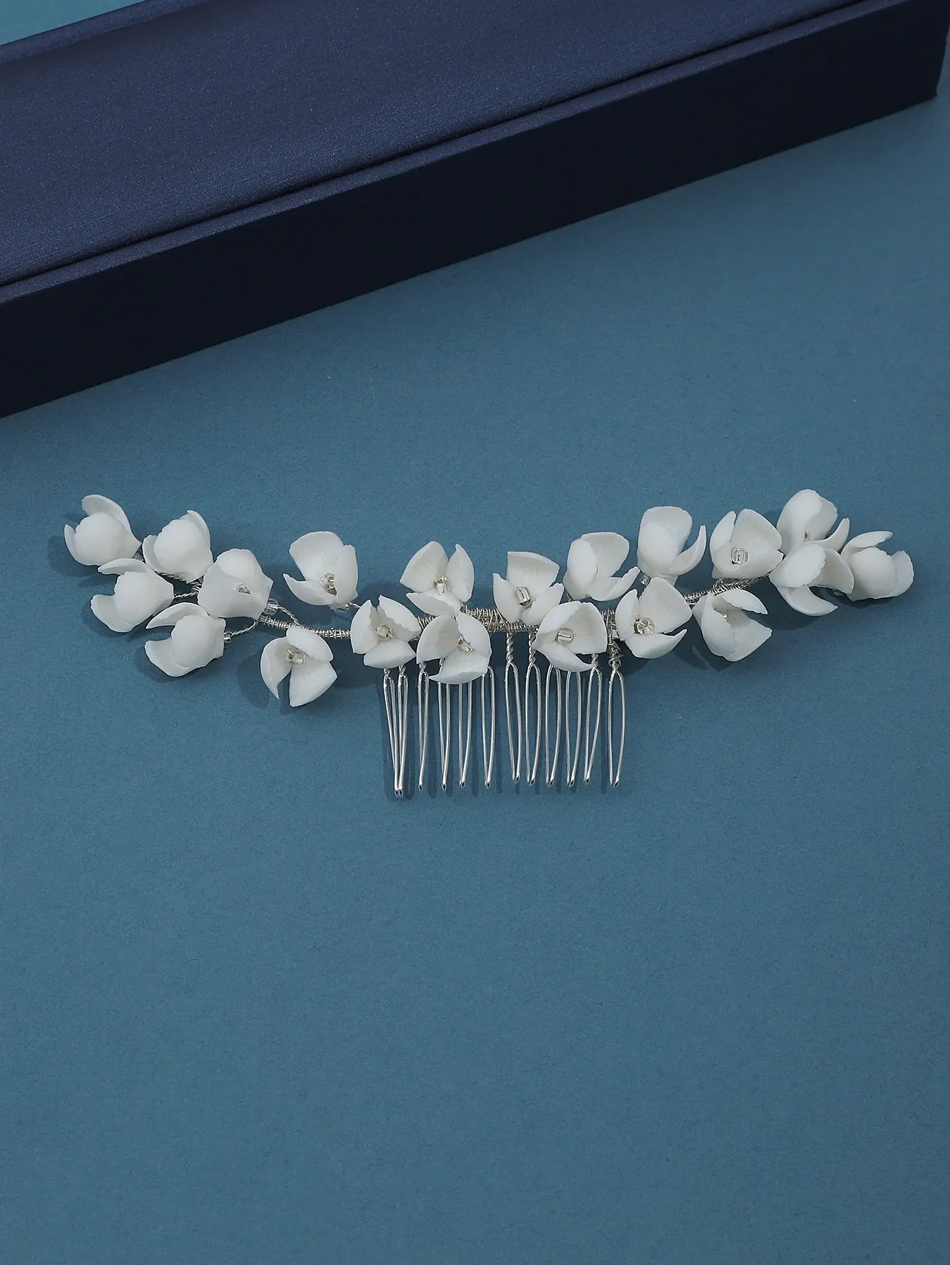 Wedding Accessories Silver Color Hair Comb Pin Porcelain Flower Head Piece For Brides Party Silver Color Hairpin Bridal Jewelry a