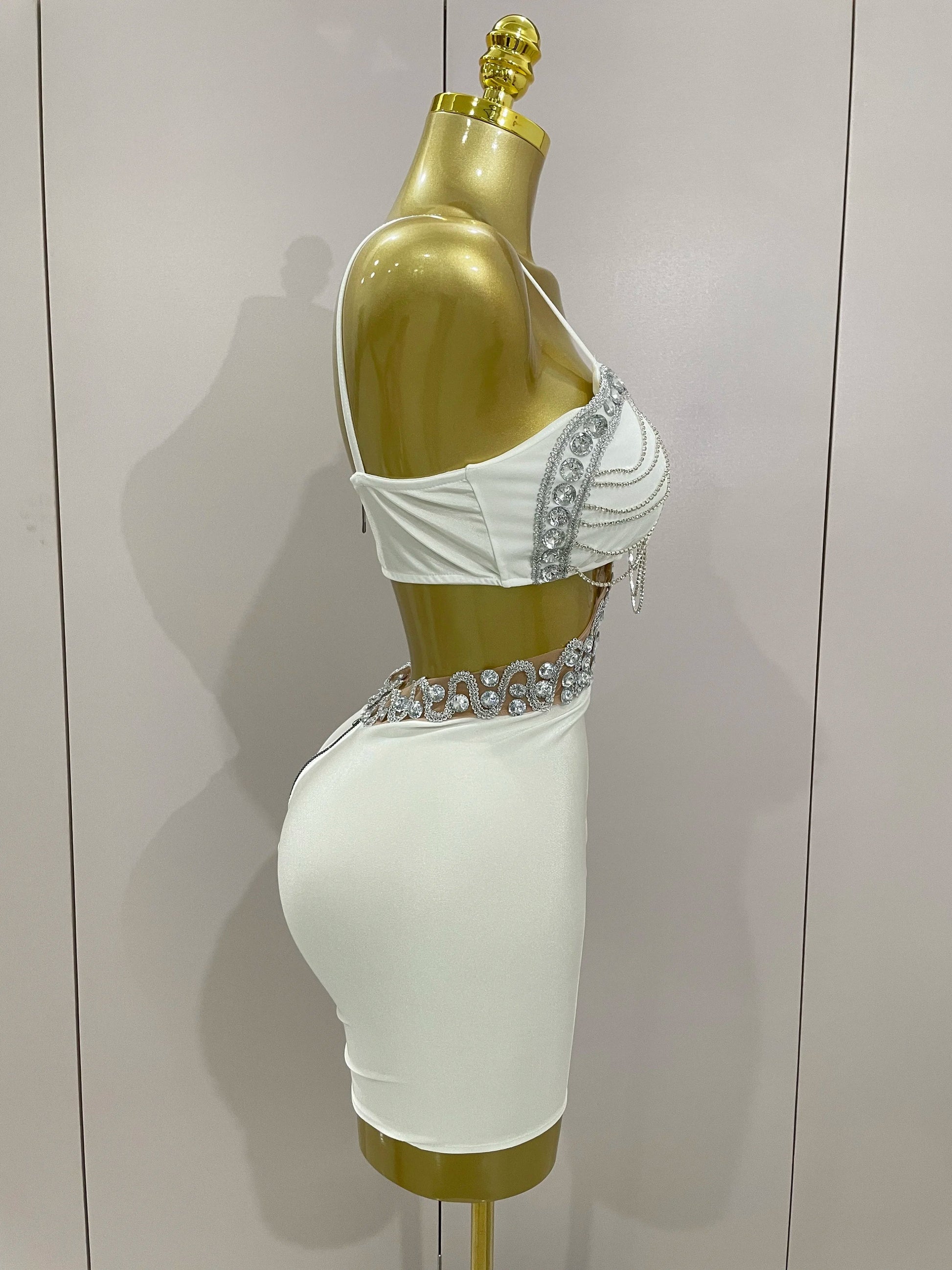 Luxury Shiny Diamond Chain White Sexy Sleeveless Bodycon Mini Dress Evening Birthday Party Nightclub Stage Costume