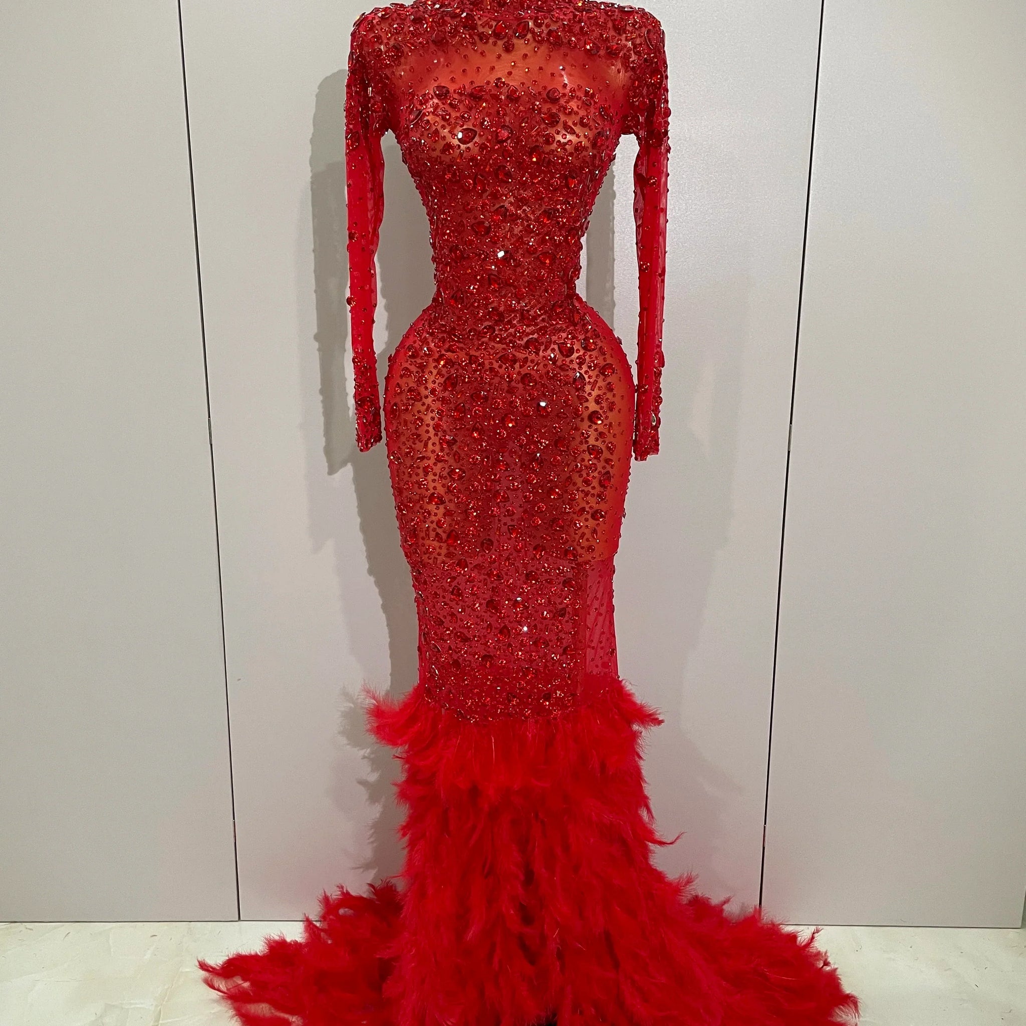 Sparkling Red Crystals Feathers Long Sleeve Mermaid Maxi Dress Women Wedding Celebrate Luxury Birthday Party Prom Gown Red
