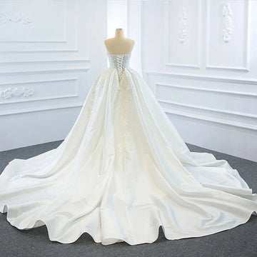 Ankünfte 2 Stück Perlen Spitzen Meerjungfrau Hochzeitskleid mit abnehmbarer Kapelle Zug Vestido de noiva serea 2 em 1