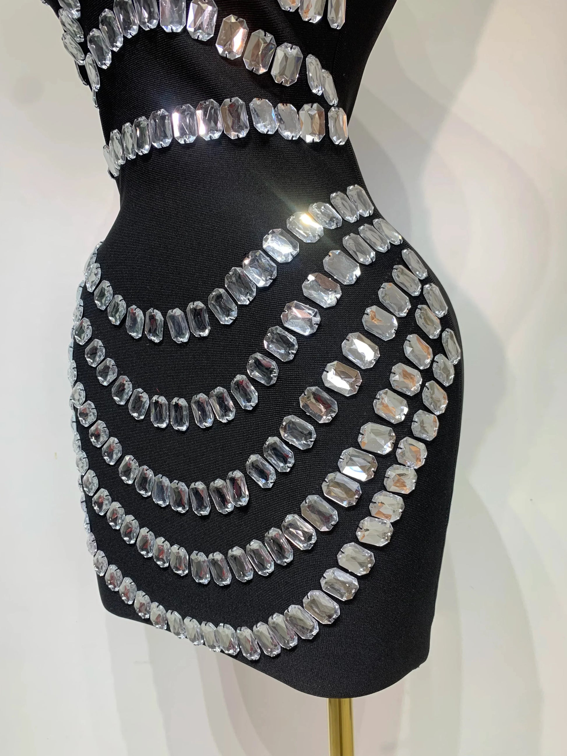 Sparkly Rhinestones Bodycon Strapless Mini Bandage Dress Women Backless Fashion Evening Party Club Luxury Birthday Dresses