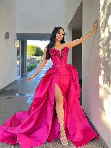 Black Strapless Mermaid Prom Dress with Side Split, Sequins, Fishtail Chset, and Train for Formal Evening As Picture