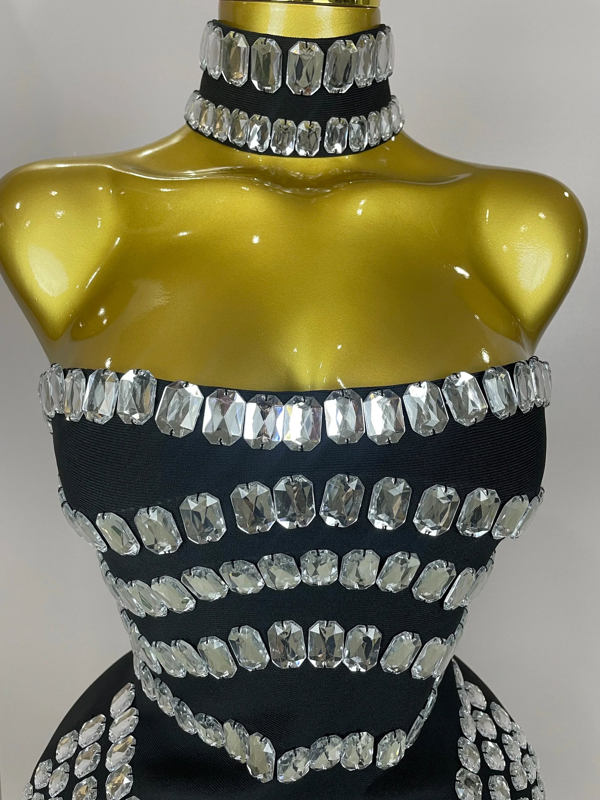 Women Sparkly Rhinestones Bodycon Strapless Mini Bandage Dress Backless Fashion Evening Party Club Luxury Birthday Dresses