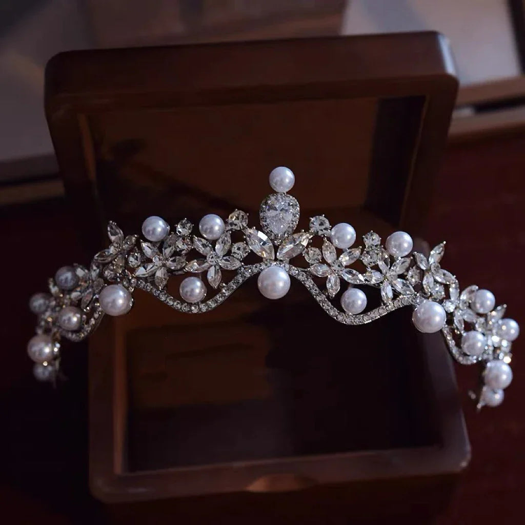 Crystal Rhinestones Tiaras and Crowns Pearl Diadem Women Bride Prom Pageant Headband Bridal Hair Jewelry Wedding Accessories a