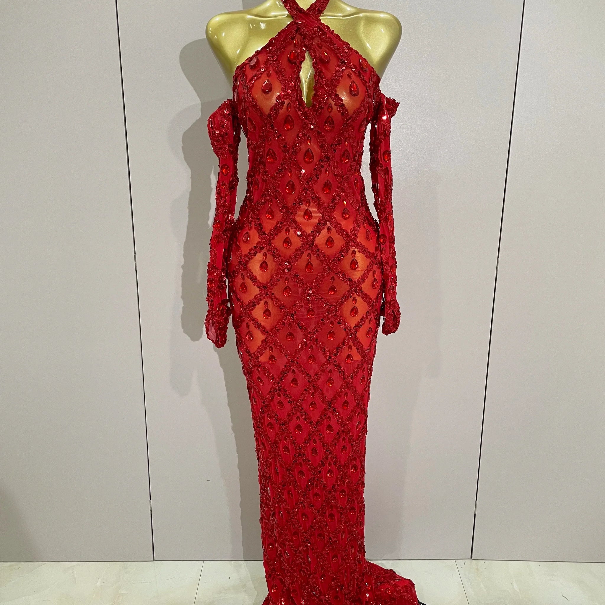 Sexy Sparkly Rhinestones Halter Mesh Long Dress With Gloves Women Celebrate Evening Wedding Prom Birthday Dress Shoot Wear Red