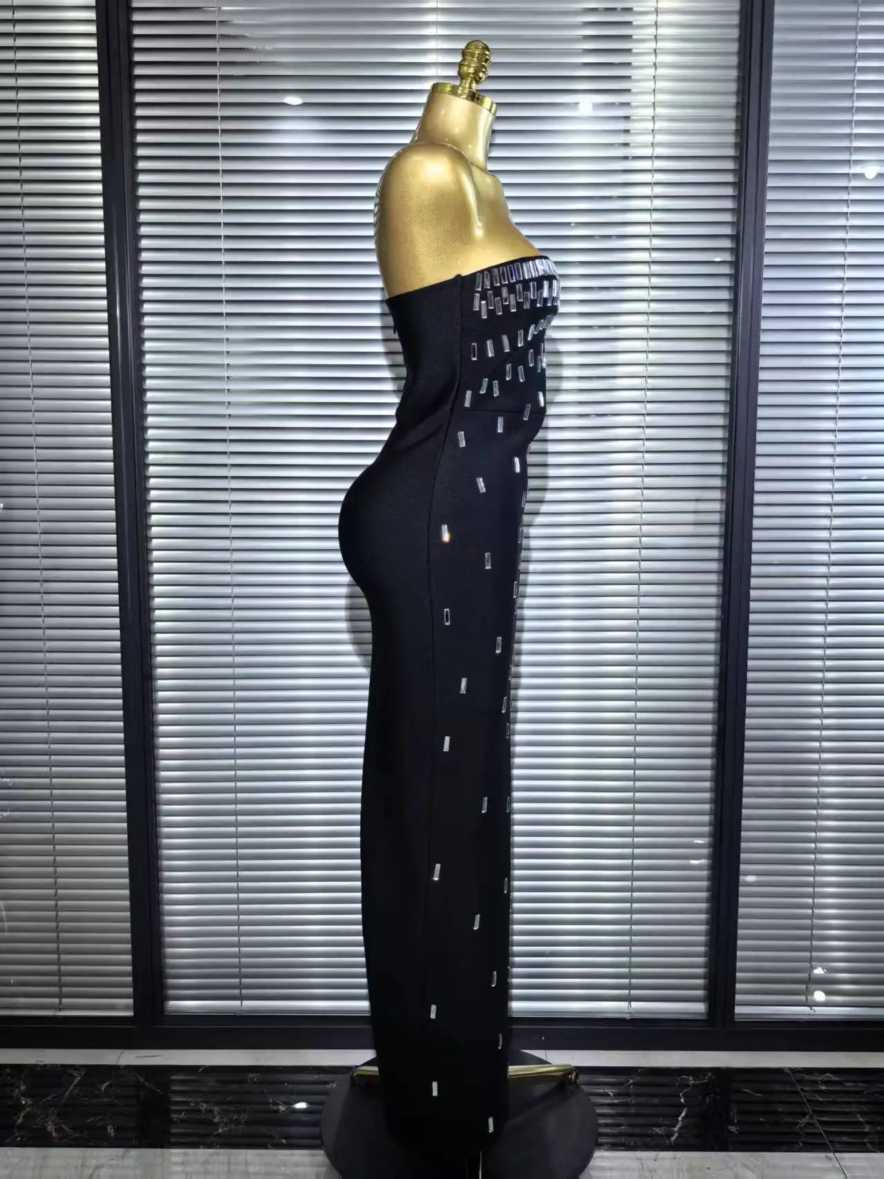 Top Quality Women Sexy Strapless Shinning Crystal Bodycon Long Bandage Dress Elegant Evening Party Cockail Vacation Outfit