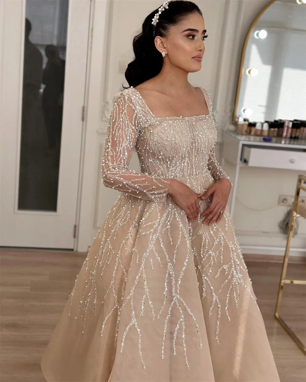 Gliiter Sequins Long Sleeve فساتين السهرة Champagne Square Neck Ball Gown Prom Dress Exquisite A-line Vestidos De Noche